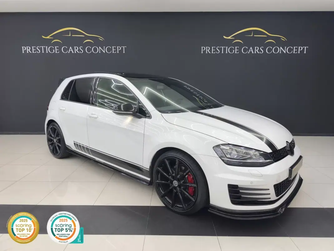 Volkswagen Golf 2015 - 20950 EUR, 133908 km - AUTO.MOTO.pt - 133908km - foto 1 de 41