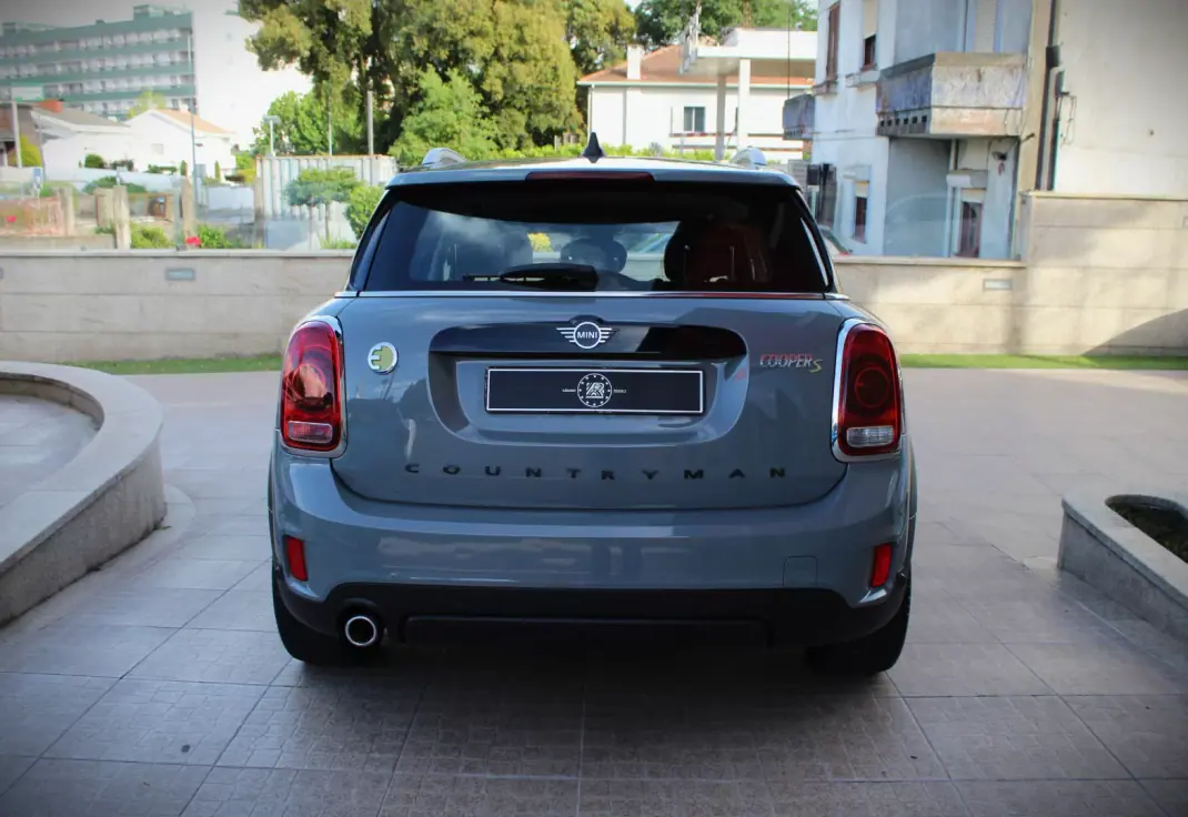 MINI Countryman 2019 - 16990 EUR, 155000 km - AUTO.MOTO.pt - 155000km - foto 28 de 33