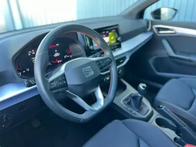 SEAT Ibiza 2025 - 19750 EUR, 19500 km - AUTO.MOTO.pt - 19500km - foto 6 de 22