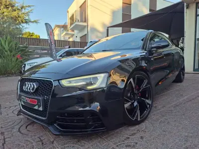 Audi A5 2013 - 21500 EUR, 159000 km - foto 1 de 37
