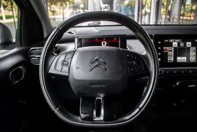 Citroën C4 Cactus 2016 - 10550 EUR, 98640 km - AUTO.MOTO.pt - 98640km - foto 13 de 42