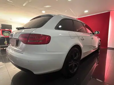 Audi A4 Avant 2011 - 10950 EUR, 315177 km - AUTO.MOTO.pt - 315177km - foto 7 de 21