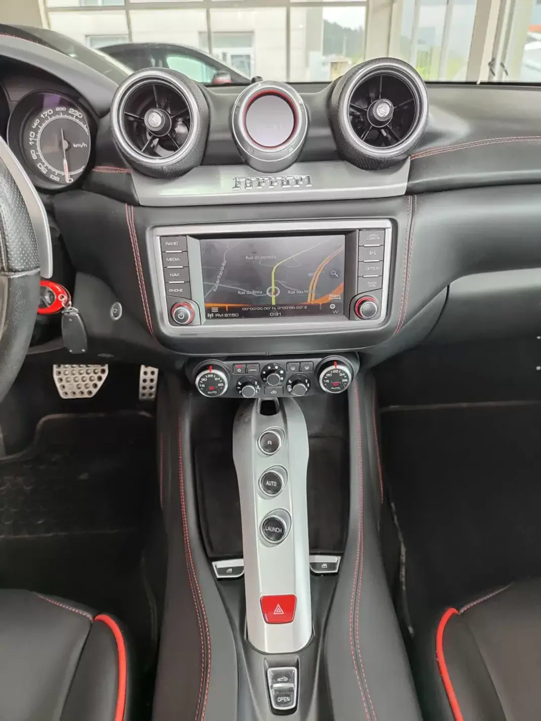 Ferrari California 2017 - 174000 EUR, 38000 km - 38000km - foto 36 de 38
