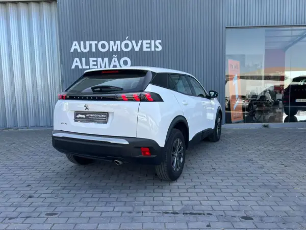 Peugeot 2008 2022 - 16500 EUR, 108636 km - AUTO.MOTO.pt - 108636km - foto 8 de 20
