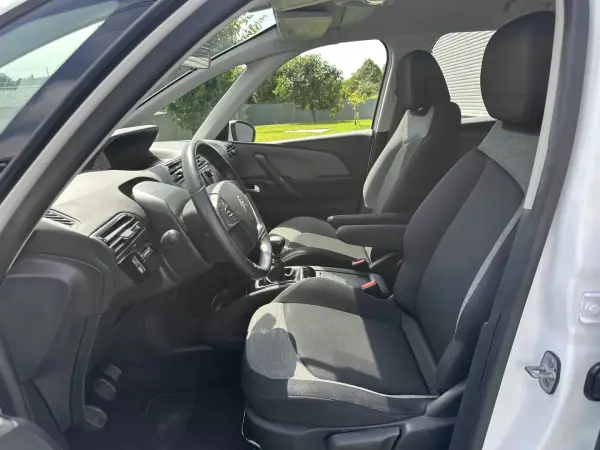 Citroën C4 Spacetourer 2020 - 14500 EUR, 197000 km - AUTO.MOTO.pt - 197000km - foto 23 de 58