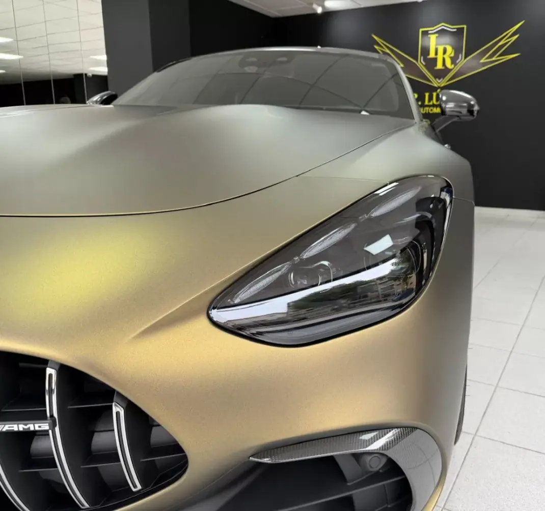 Mercedes-Benz AMG GT 2025 - 145000 EUR, 8890 km - 8890km - foto 16 de 40