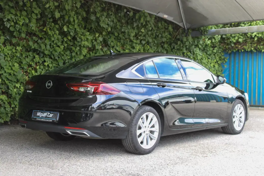 Opel Insignia Grand Sport 2022 - 12900 EUR, 222000 km - 222000km - foto 8 de 17