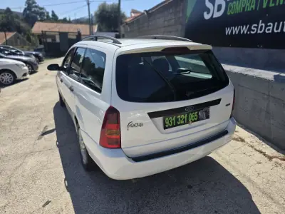 Ford Focus SW 2004 - 2750 EUR, 255000 km - 255000km - foto 4 de 12