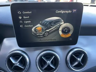 Mercedes-Benz CLA 200 2017 - 27990 EUR, 133325 km - AUTO.MOTO.pt - 133325km - foto 18 de 24