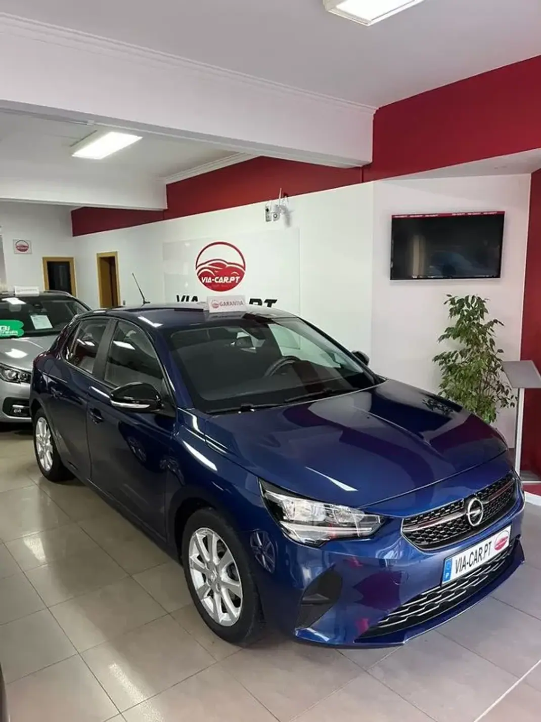 Opel Corsa 2021 - 12450 EUR, 43982 km - AUTO.MOTO.pt - 43982km - foto 2 de 40