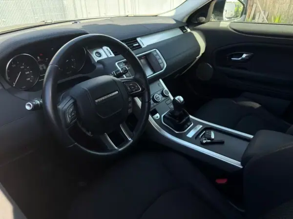 Land Rover Range Rover Evoque 2018 - 19450 EUR, 129900 km - AUTO.MOTO.pt - 129900km - foto 4 de 34