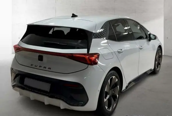 Cupra Born 170kW/79kWh Edition Dynamic 2023 Elétrico