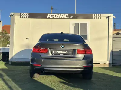 BMW 316 2013 - 10490 EUR, 211000 km - foto 5 de 36