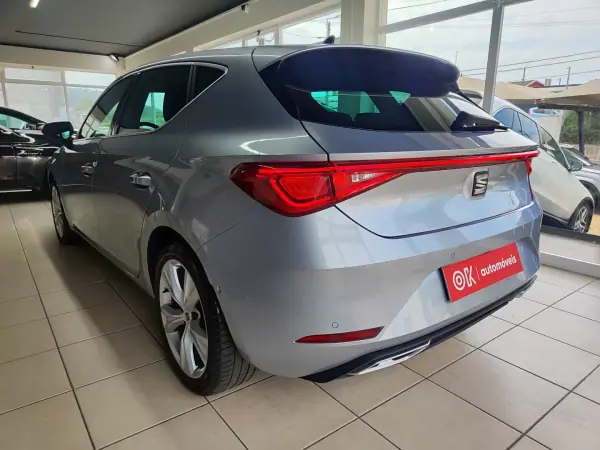 SEAT Leon 2022 - 24500 EUR, 72000 km - AUTO.MOTO.pt - 72000km - foto 7 de 15