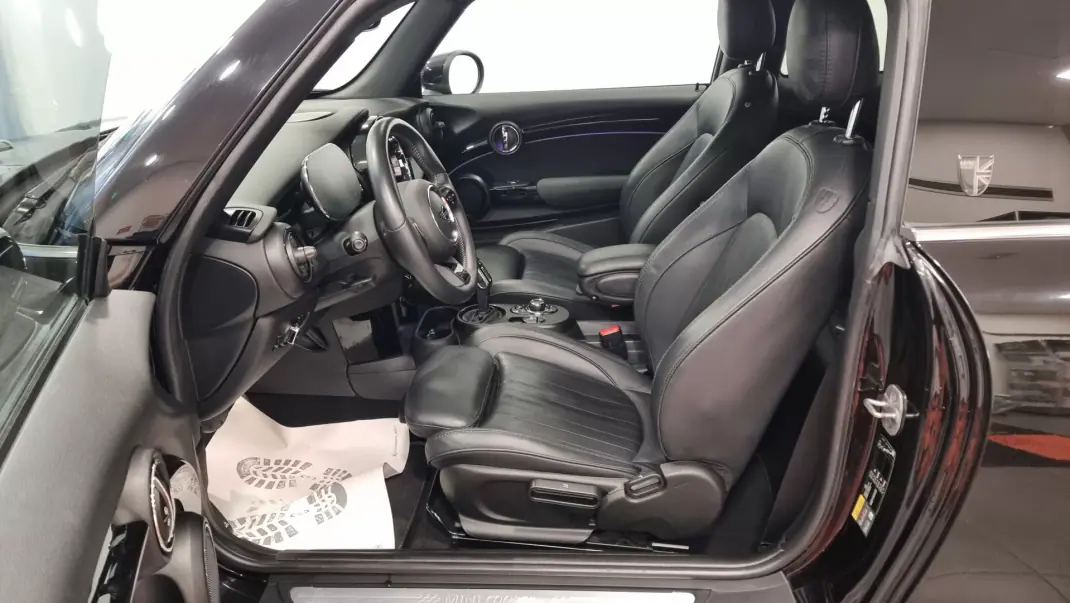 MINI Electric 2021 - 20500 EUR, 73589 km - AUTO.MOTO.pt - 73589km - foto 18 de 48