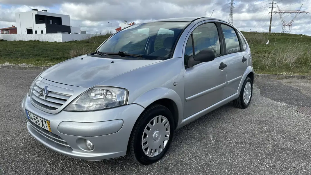 Citroën C3 2004 - 2500 EUR, 315000 km - AUTO.MOTO.pt - 315000km - foto 2 de 14