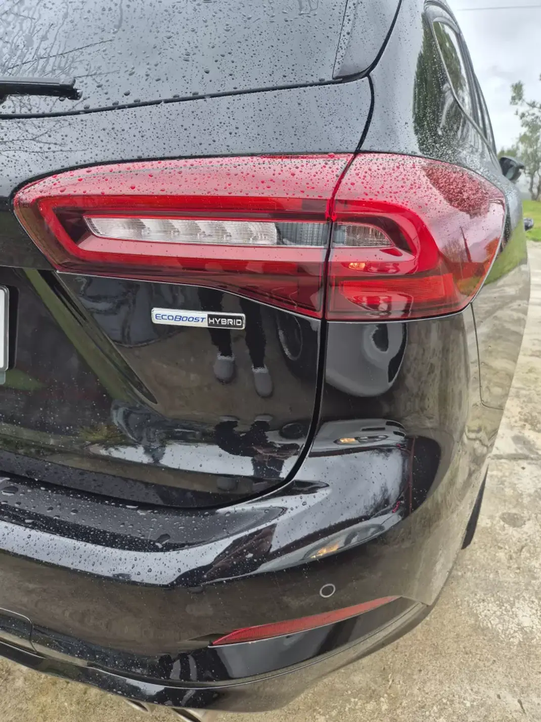 Ford Focus SW 2022 - 17450 EUR, 57000 km - AUTO.MOTO.pt - 57000km - foto 5 de 28