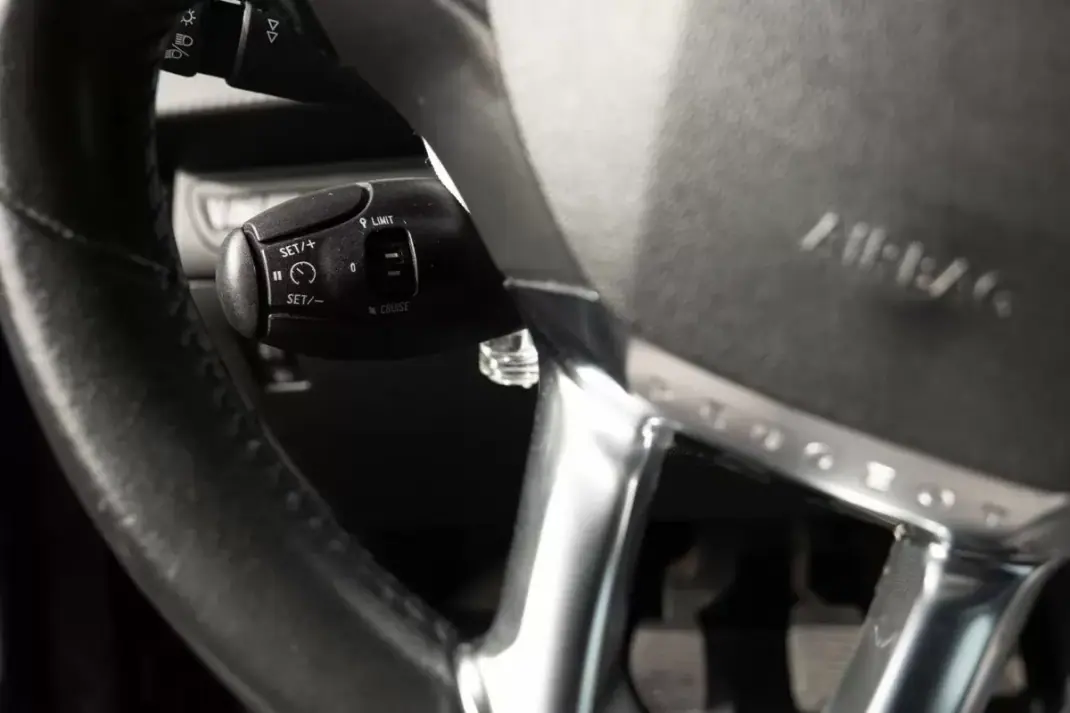 Peugeot 2008 2019 - 12999 EUR, 105150 km - AUTO.MOTO.pt - 105150km - foto 24 de 25