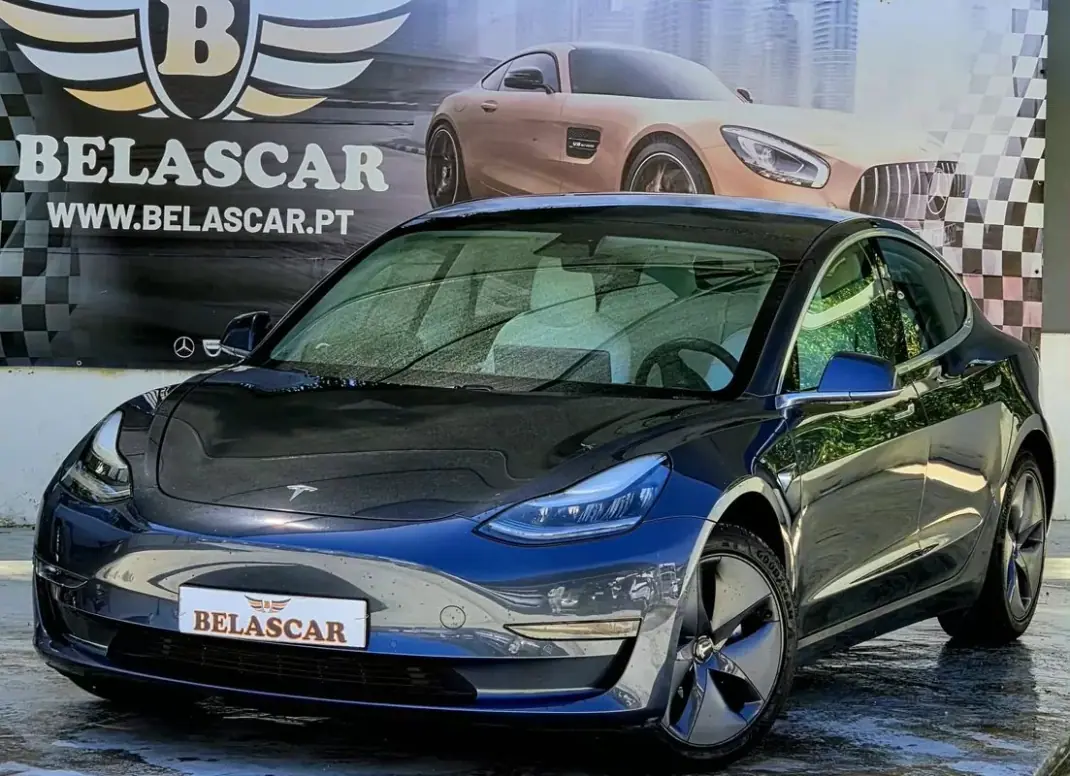 Tesla Model 3 2020 - 23900 EUR, 133000 km - AUTO.MOTO.pt - 133000km - foto 1 de 17