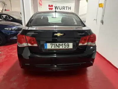 Chevrolet Cruze 2013 - 6800 EUR, 166000 km - AUTO.MOTO.pt - 166000km - foto 6 de 31