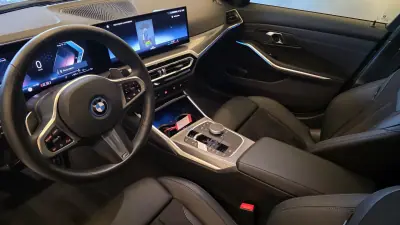 BMW 320 2024 - 42500 EUR, 5552 km - AUTO.MOTO.pt - 5552km - foto 41 de 58