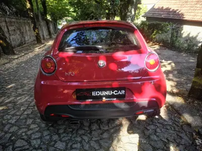 Alfa Romeo MiTo 2015 - 6750 EUR, 140000 km - AUTO.MOTO.pt - 140000km - foto 7 de 20