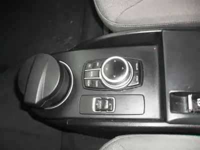 BMW i3 2018 - 17580 EUR, 93200 km - AUTO.MOTO.pt - 93200km - foto 9 de 28