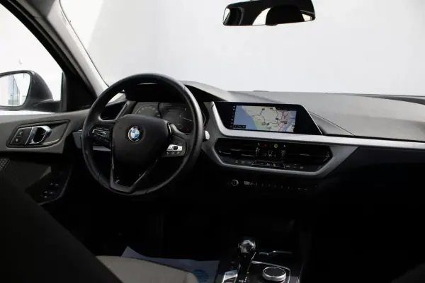 BMW 116 2020 - 17990 EUR, 140000 km - AUTO.MOTO.pt - 140000km - foto 37 de 38