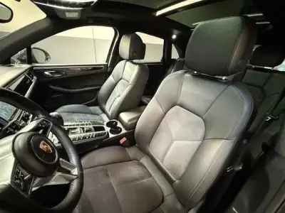 Porsche Macan 2015 - 34750 EUR, 195000 km - AUTO.MOTO.pt - 195000km - foto 7 de 9