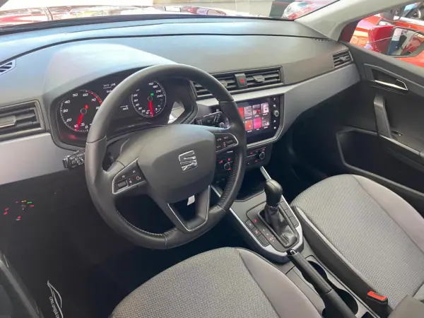 SEAT Arona 2020 - 18750 EUR, 31989 km - AUTO.MOTO.pt - 31989km - foto 5 de 9