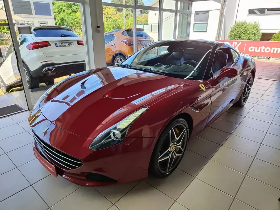 Ferrari California 2016 - 157000 EUR, 73000 km - AUTO.MOTO.pt - 73000km - foto 51 de 56