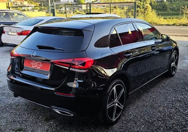 Mercedes-Benz A 250e Progressive 2022 Híbrido (Gasolina) — 50 000 km Mercedes-Benz A 250e Progressive 2022 Híbrido (Gasolina)