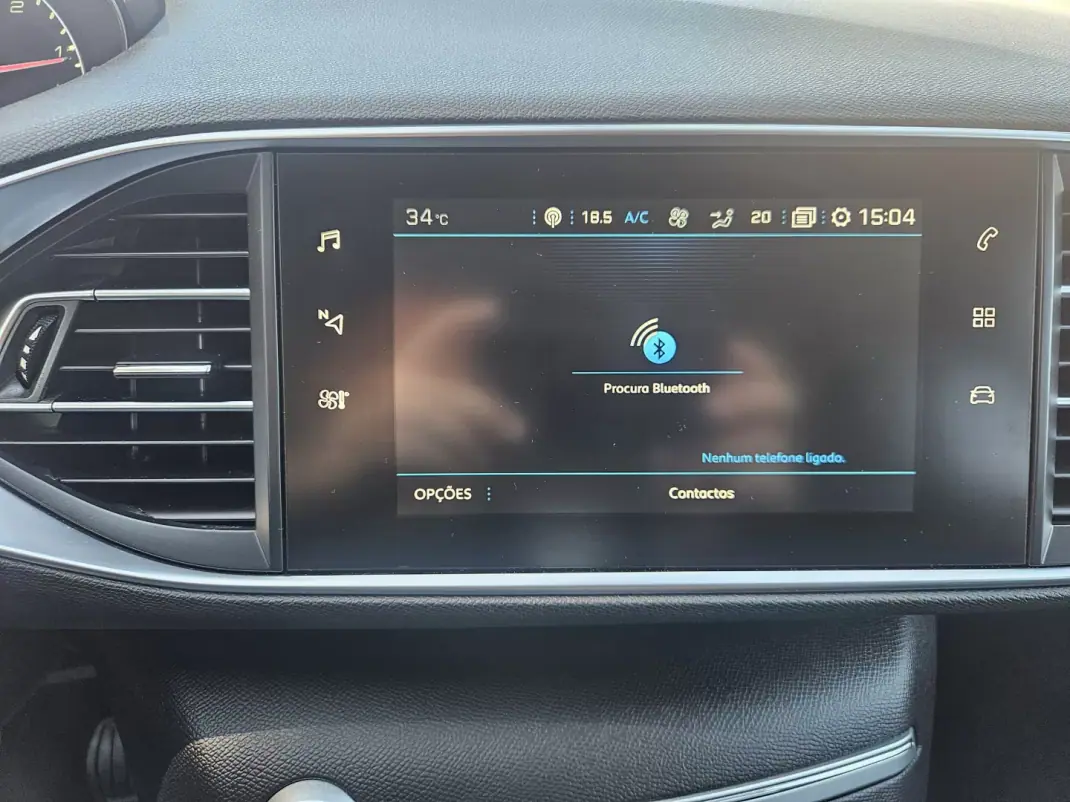 Peugeot 308 SW 2019 - 13500 EUR, 145500 km - 145500km - foto 27 de 33