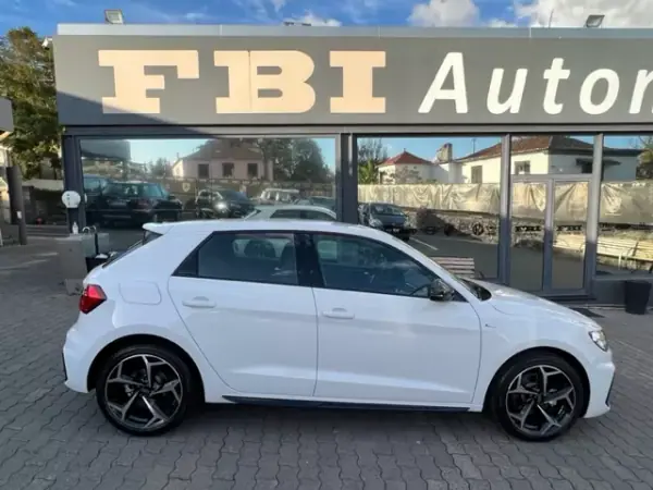 Audi A1 Sportback 2023 - 27900 EUR, 22610 km - AUTO.MOTO.pt - 22610km - foto 7 de 12