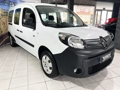 Renault Kangoo 2020 - 16800 EUR, 12073 km - AUTO.MOTO.pt - 12073km - foto 2 de 20