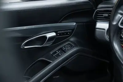 Porsche 991 2016 - 109950 EUR, 83000 km - AUTO.MOTO.pt - 83000km - foto 22 de 49