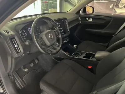 Volvo XC 40 2020 - 23800 EUR, 119887 km - 119887km - foto 6 de 25