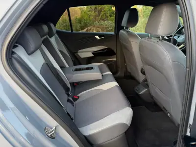 Volkswagen ID.3 2020 - 19500 EUR, 85000 km - AUTO.MOTO.pt - 85000km - foto 12 de 17