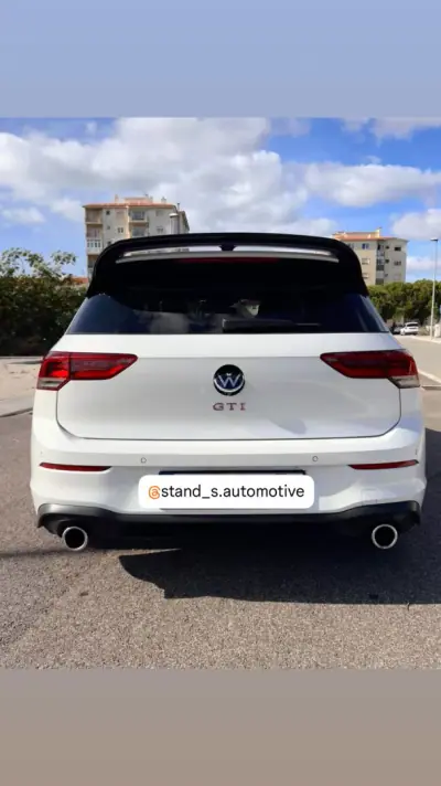 Volkswagen Golf 2022 - 35000 EUR, 45000 km - AUTO.MOTO.pt - 45000km - foto 7 de 9