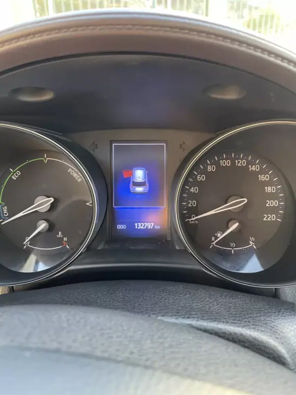 Toyota C-HR 2018 - 20500 EUR, 132797 km - AUTO.MOTO.pt - 132797km - foto 8 de 10