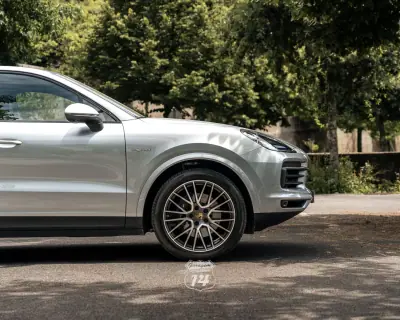 Porsche Cayenne Coupé 2021 - 73990 EUR, 30630 km - AUTO.MOTO.pt - 30630km - foto 53 de 56