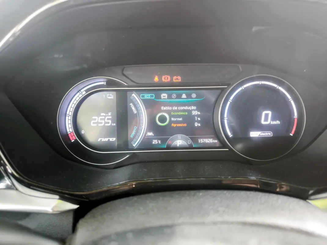 Kia e-Niro 2021 - 21500 EUR, 157000 km - 157000km - foto 7 de 15