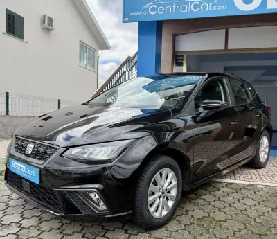SEAT Ibiza 2023 - 14950 EUR, 75000 km - AUTO.MOTO.pt - 75000km - foto 4 de 23