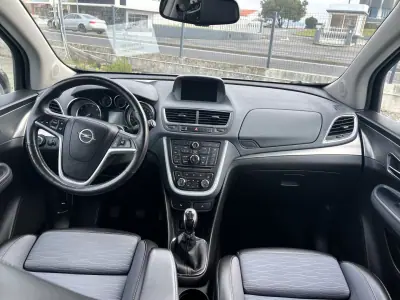Opel Mokka 2016 - 13900 EUR, 161994 km - AUTO.MOTO.pt - 161994km - foto 9 de 15