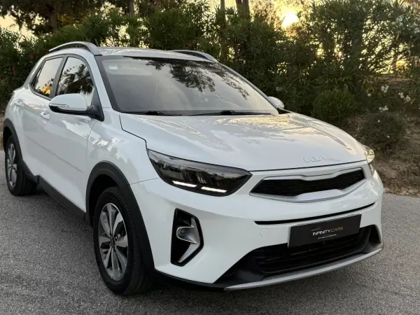 Kia Stonic 2022 - 15999 EUR, 59000 km - AUTO.MOTO.pt - 59000km - foto 5 de 14