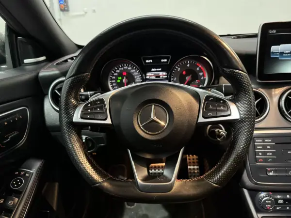 Mercedes-Benz CLA 220 2015 - 20990 EUR, 164000 km - AUTO.MOTO.pt - 164000km - foto 14 de 23