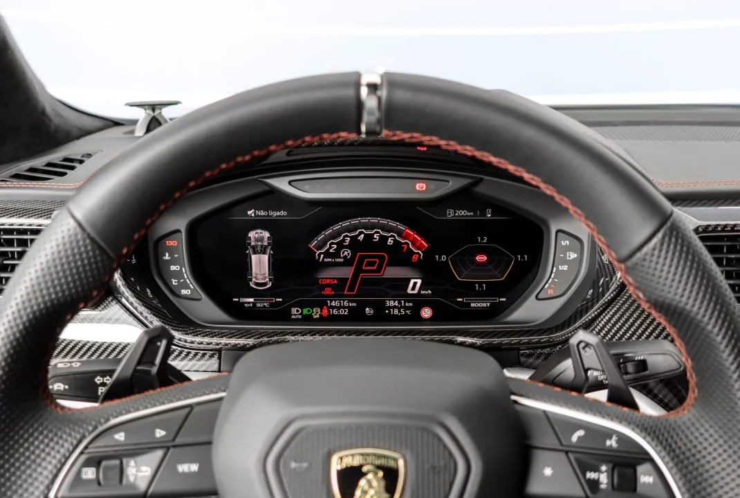 Lamborghini Urus 2020 - 298500 EUR, 60101 km - AUTO.MOTO.pt - 60101km - foto 9 de 30