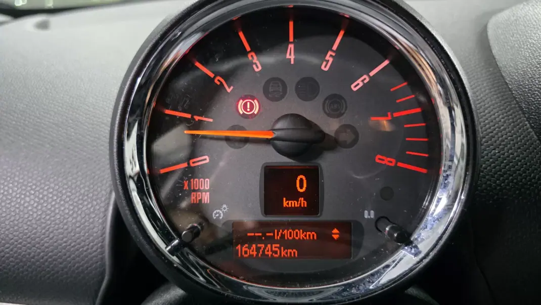 MINI Countryman 2014 - 11990 EUR, 164000 km - 164000km - foto 10 de 45