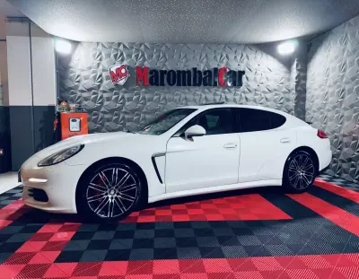 Porsche Panamera 2015 - 43990 EUR, 110565 km - AUTO.MOTO.pt - 110565km - foto 11 de 40