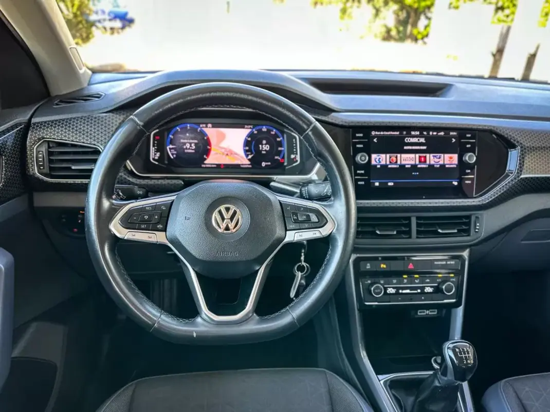 Volkswagen T-Cross 2019 - 15990 EUR, 140000 km - AUTO.MOTO.pt - 140000km - foto 6 de 12